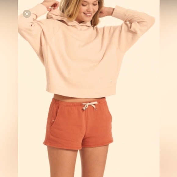 Vuori Sunnyside terry fleece Short medium in salmon burnt orange - Picture 2 of 10